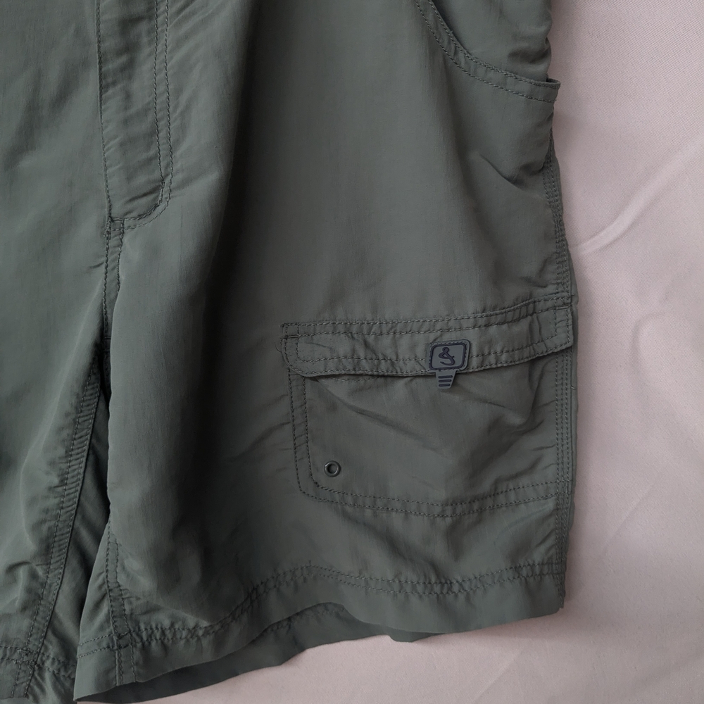 Hook &Tackle Outfitters Cargo Shorts View 3